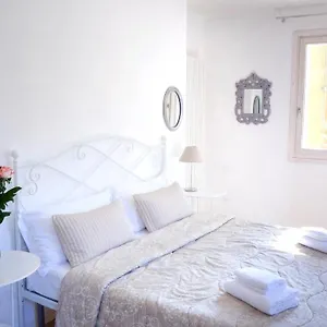 ** Aparthotel Academia Italy